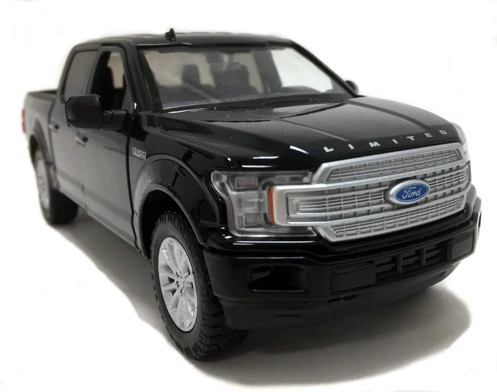 Motormax 79364 Ford F-150 interior reveal for immersive display.