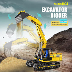 Mould King 13112 RC Excavator arm swing showing flexible operation.