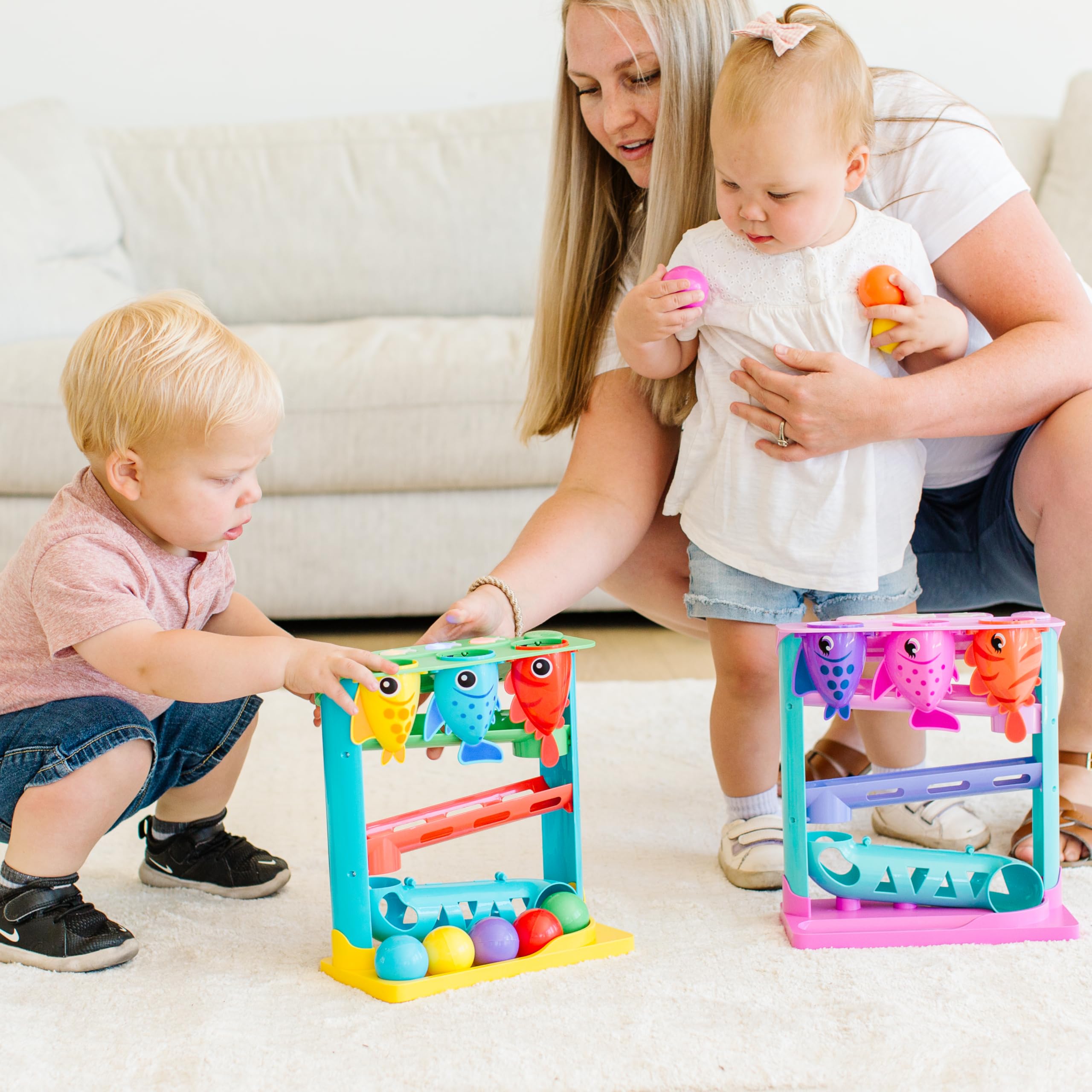 Move2Play Feed The Fish: simple 3x AAA battery access