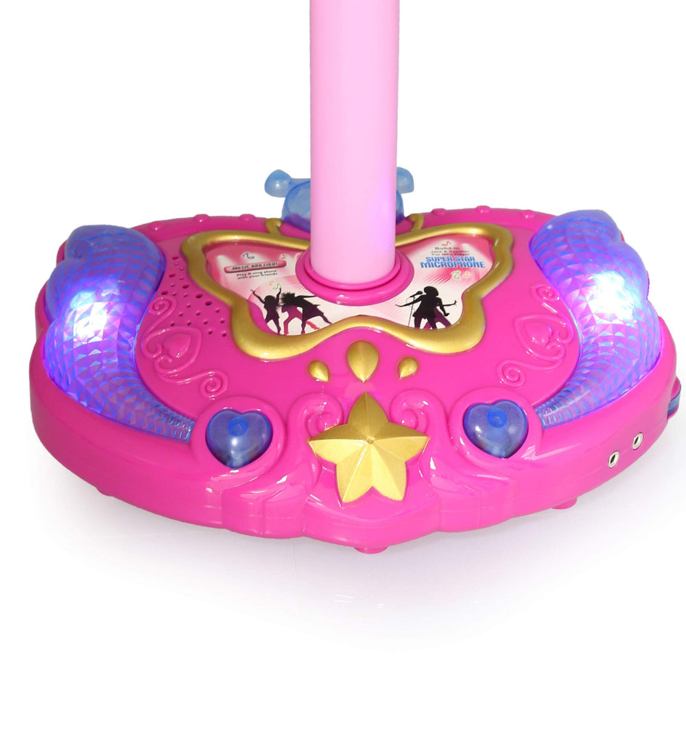 Mozlly compact machine for indoor and outdoor play.