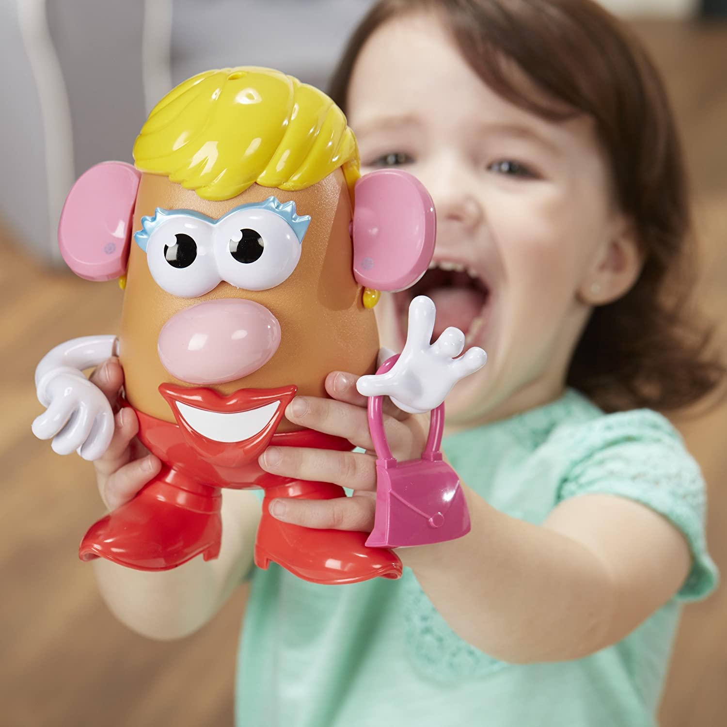 Mr Potato Head set of 2 accessories spread invites quick changes and quick imagination