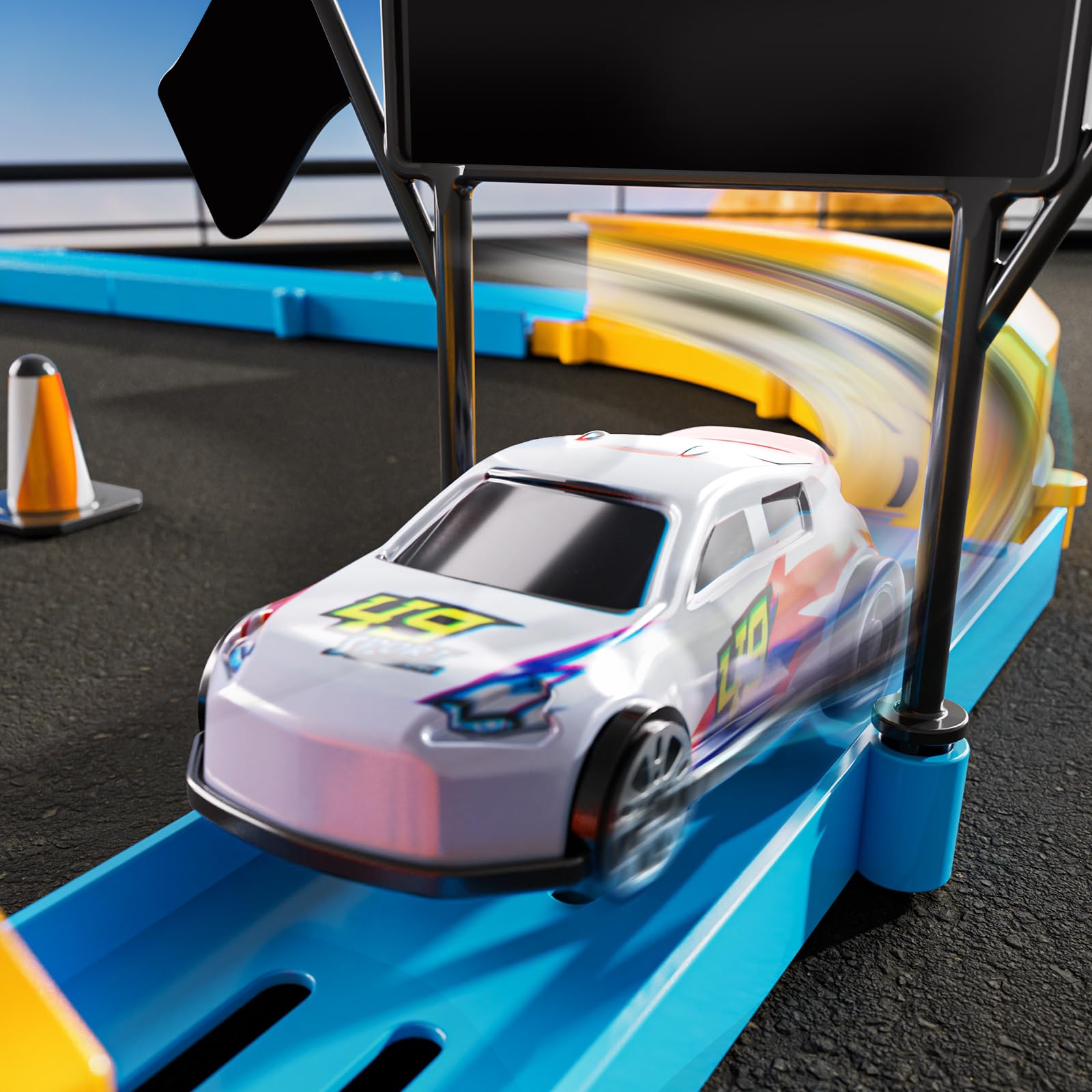MSKOLER round-track layout supports hands-on motor skill development during play.