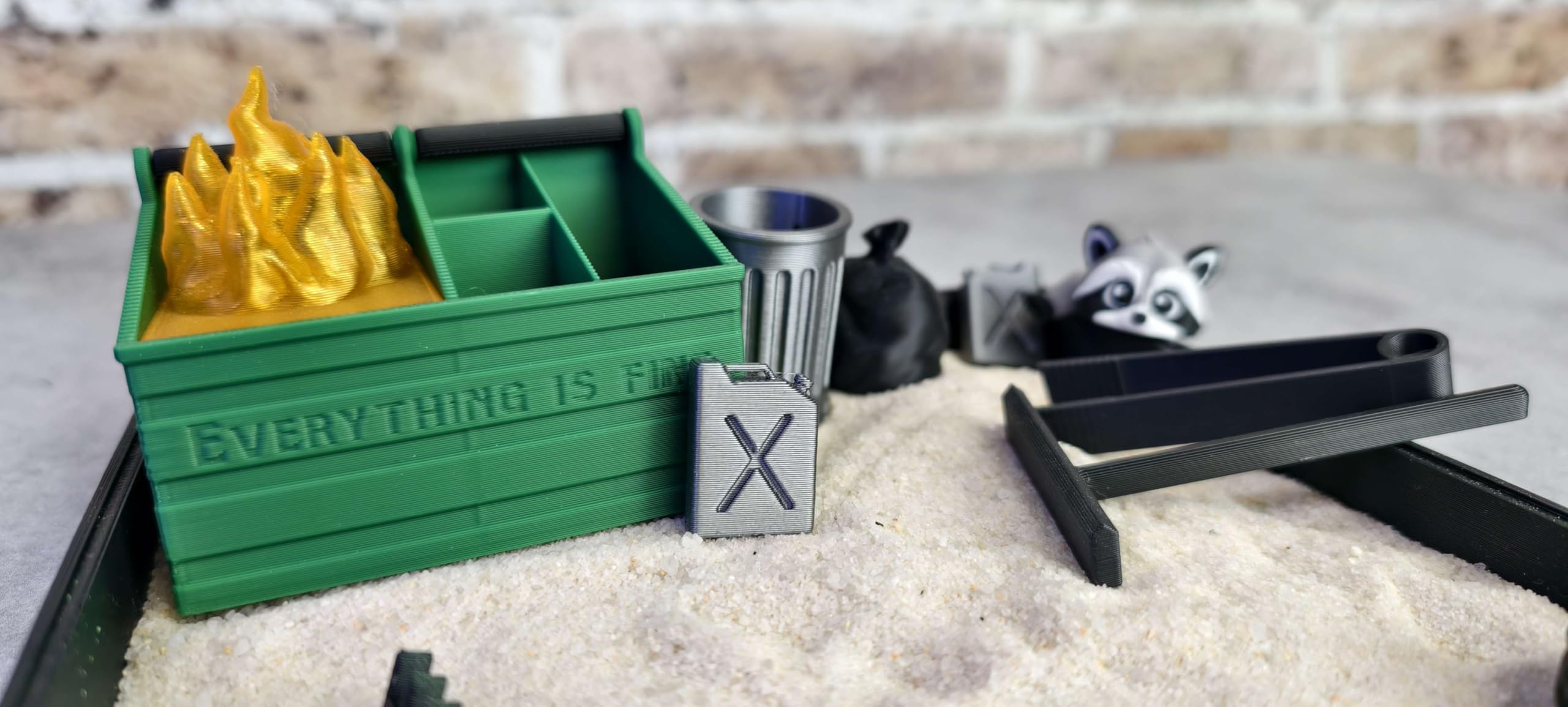 MunnyGrubbers Zen Garden USA-made badge highlights local craftsmanship.