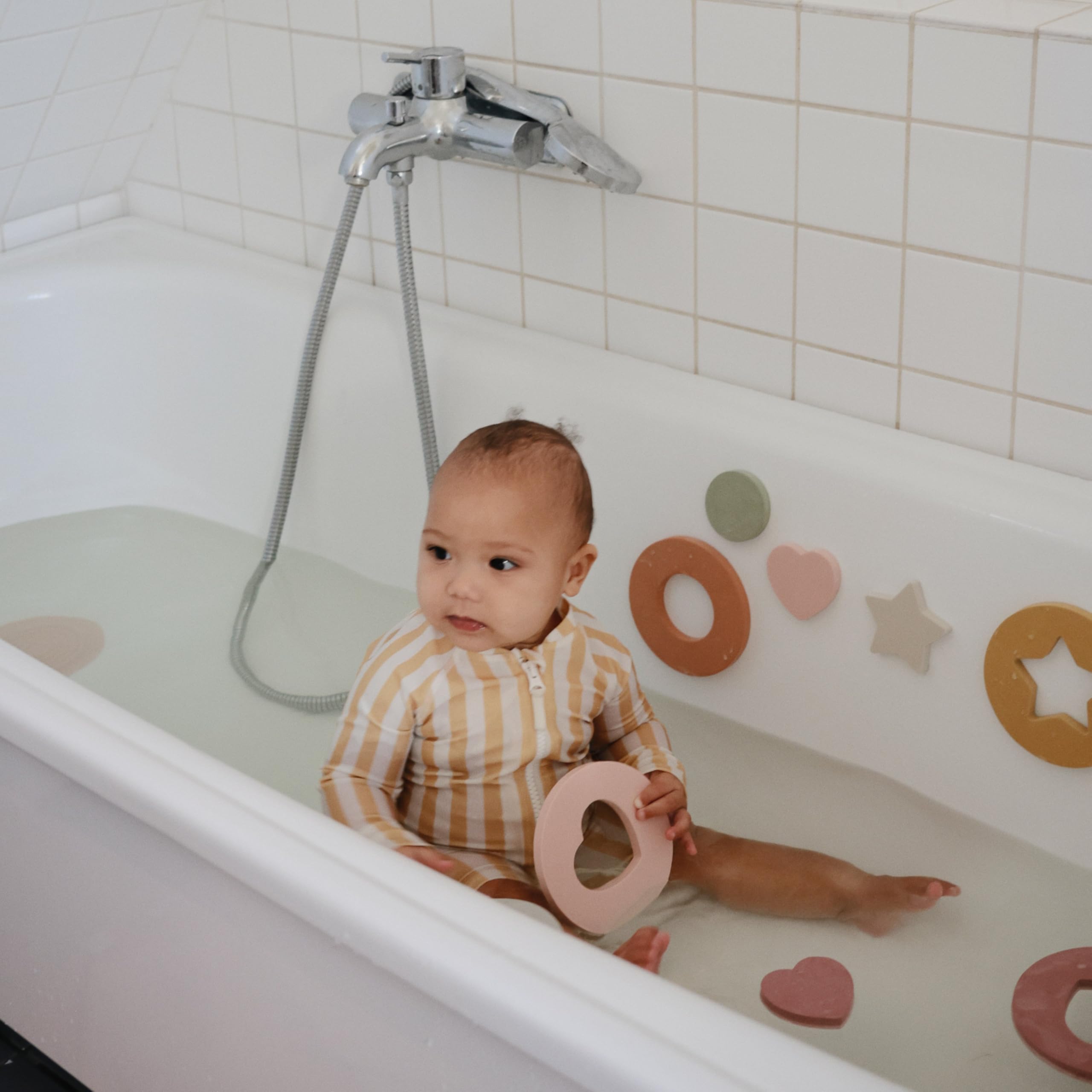 Mushie foam bath puzzle is easy to rinse and air dry