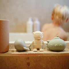 Mushie Sealife whale bath toy adds splashy storytelling moments