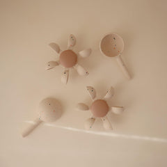 Mushie Water Wheel Bath Toy silicone spoon ready for scoop and pour play