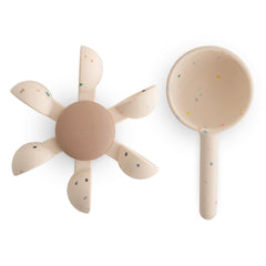 Mushie Water Wheel Bath Toy wheel close-up for engaging bath sensory play