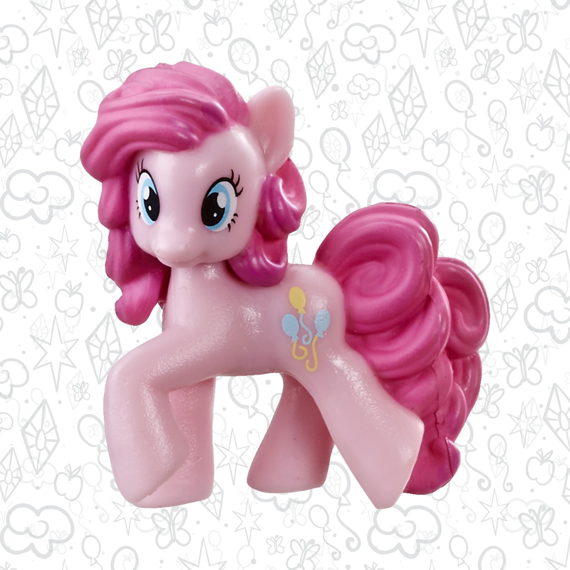 Princess Cadance figure enhances Crystal Empire adventures