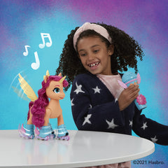 My Little Pony Sunny Starscout moving wings during play