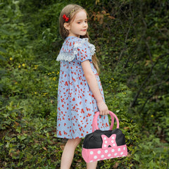 Mytothfy play money supports imaginative shopping and counting activities.