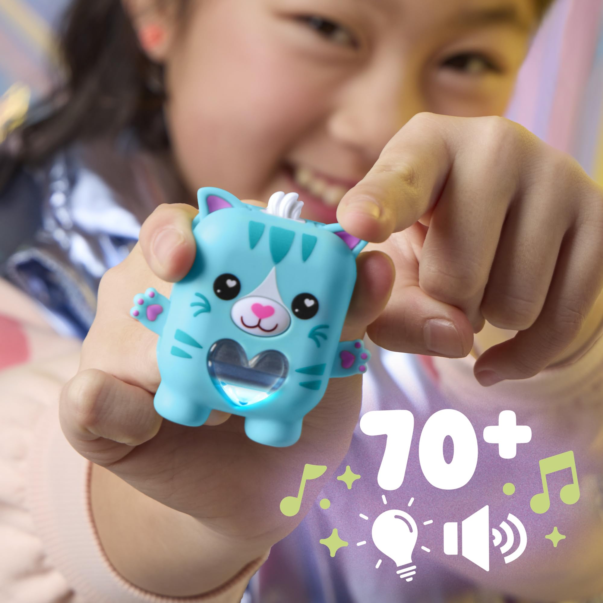 Nano-MALS Pawtricia blue cat mouth feed action for pretend feeding play.