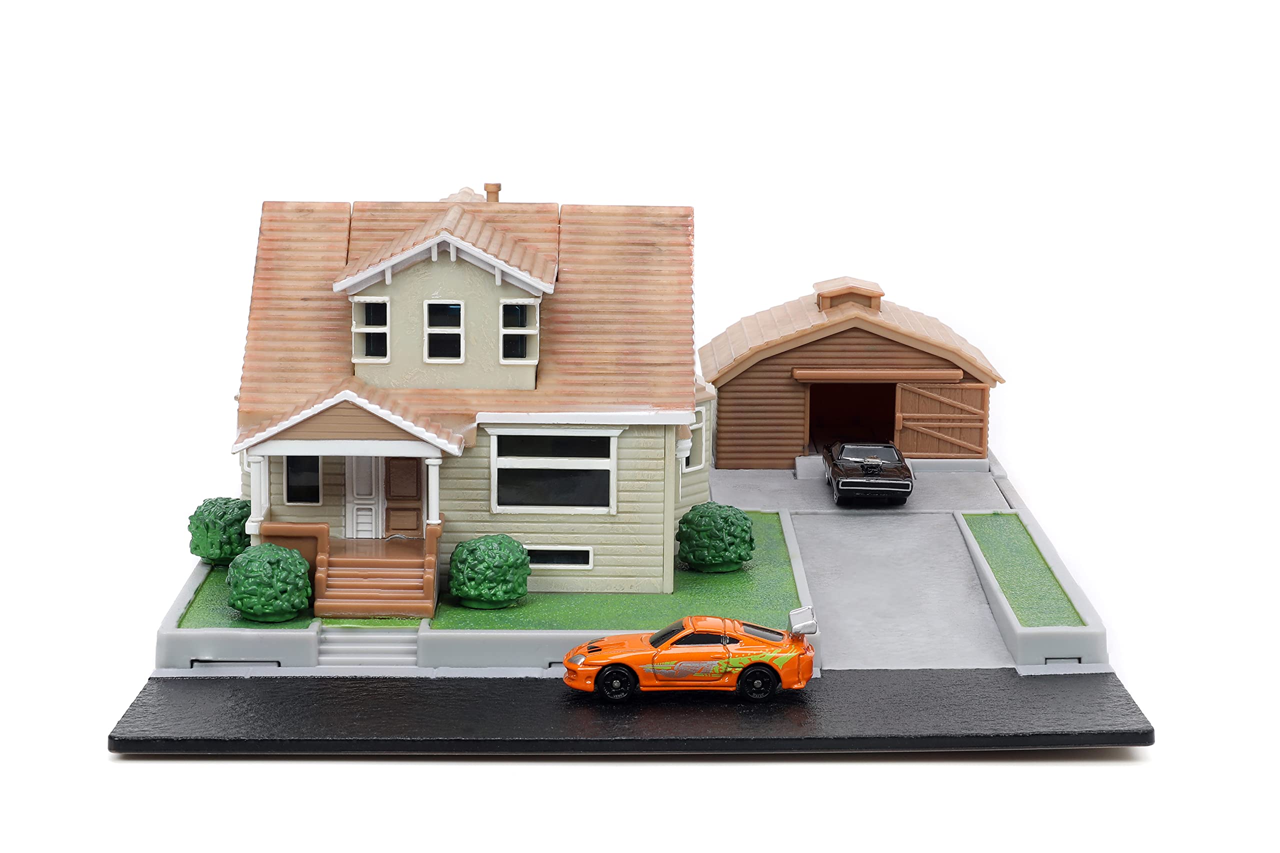 Nano Scene Jada 1.65-inch die-cast cars show rich detailing.