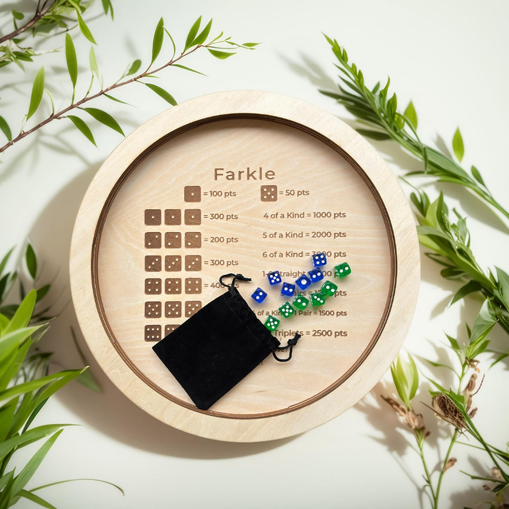 NatldGs Farkle dice tray with storage bag keeps dice organized.