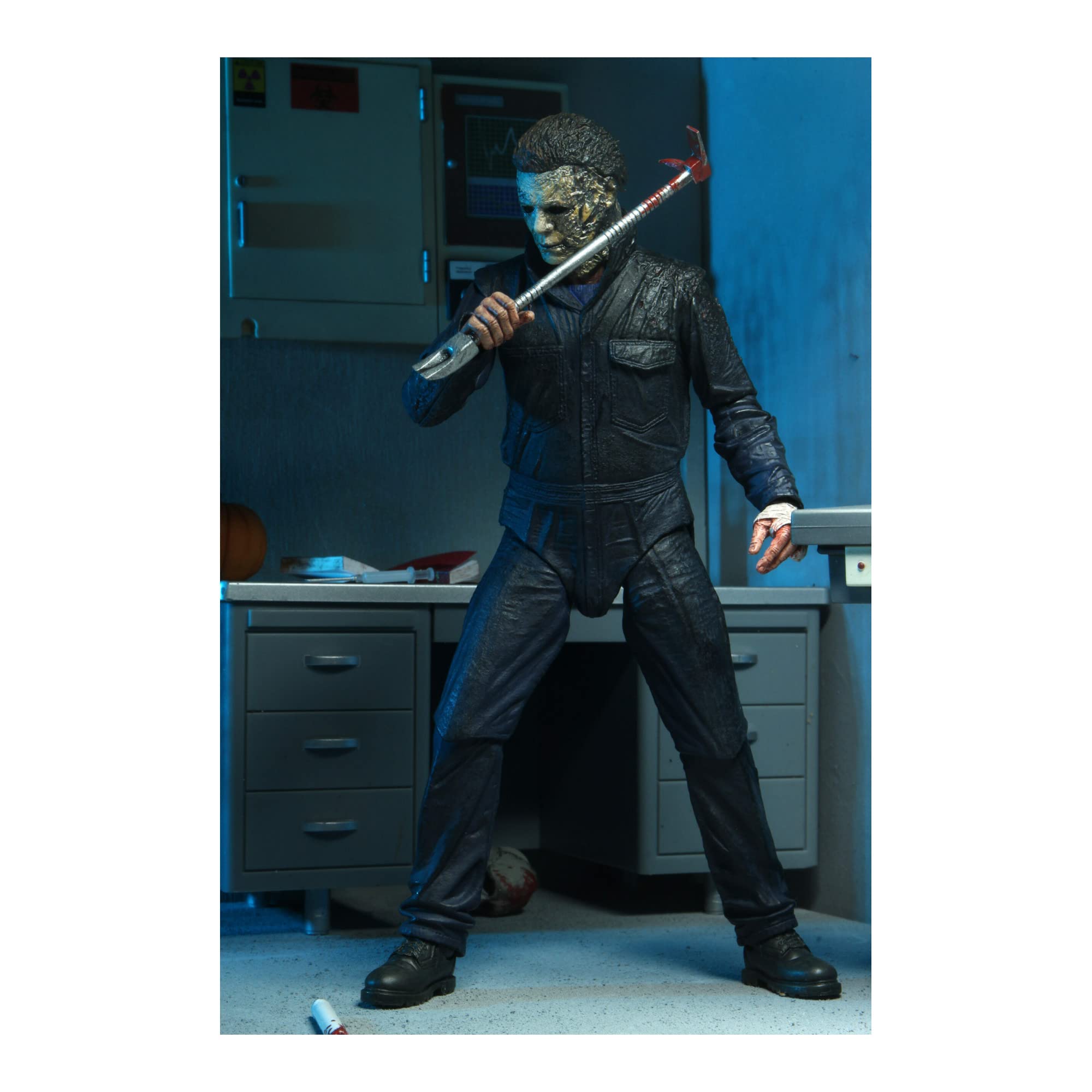NECA Halloween Kills Michael Myers interchangeable hands for pose flexibility