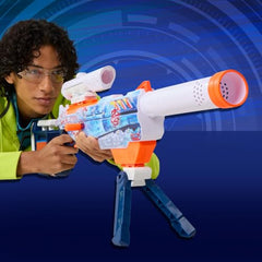 Nerf Loadout Arctic Zerostriker blaster bipod provides extra balance during play.