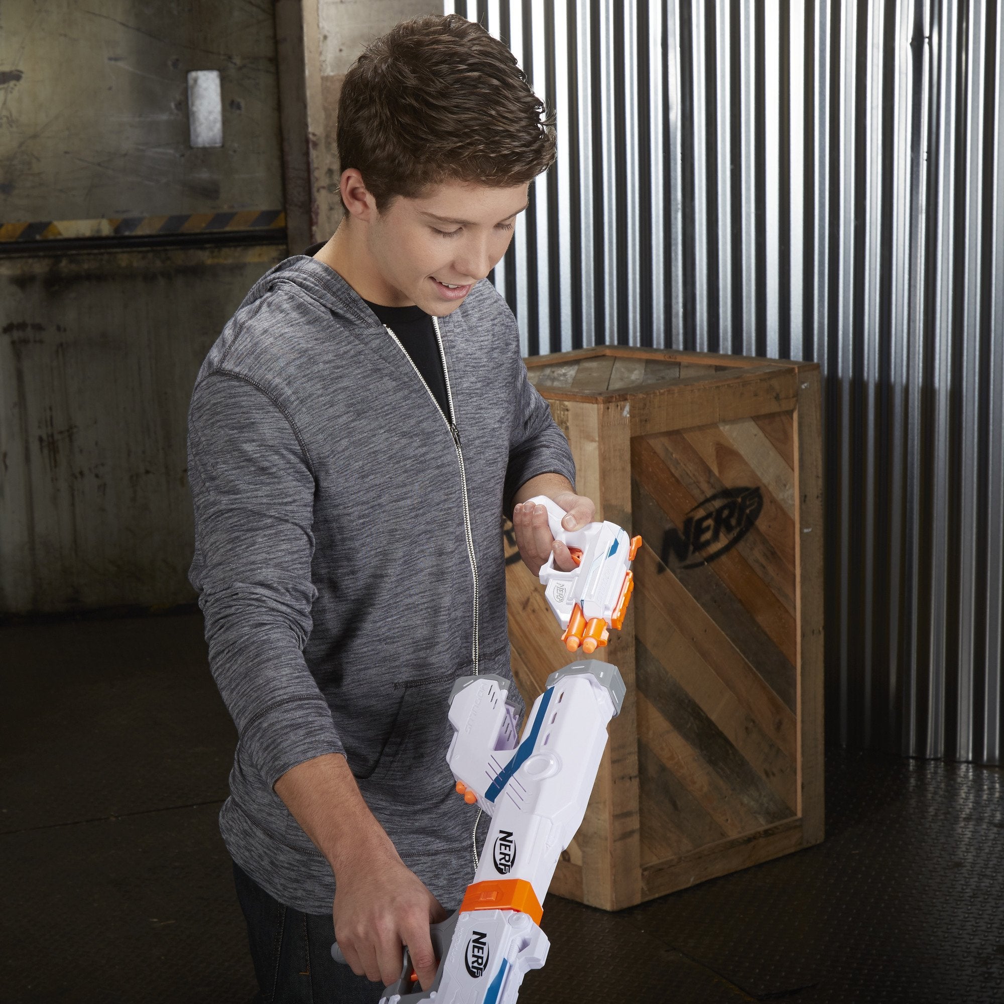 Nerf Modulus Mediator tactical rails enable modular customization.