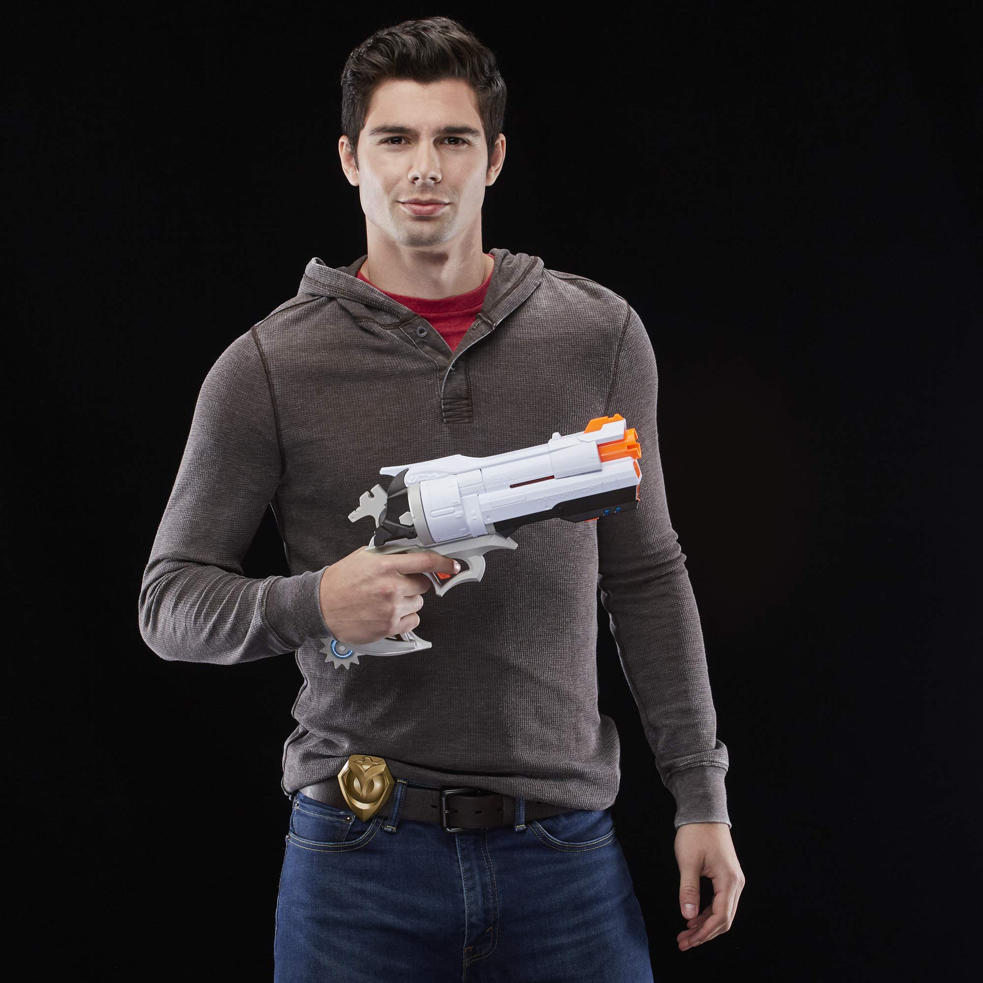 Nerf Overwatch McCree blaster spinning spur on the handle adds realism