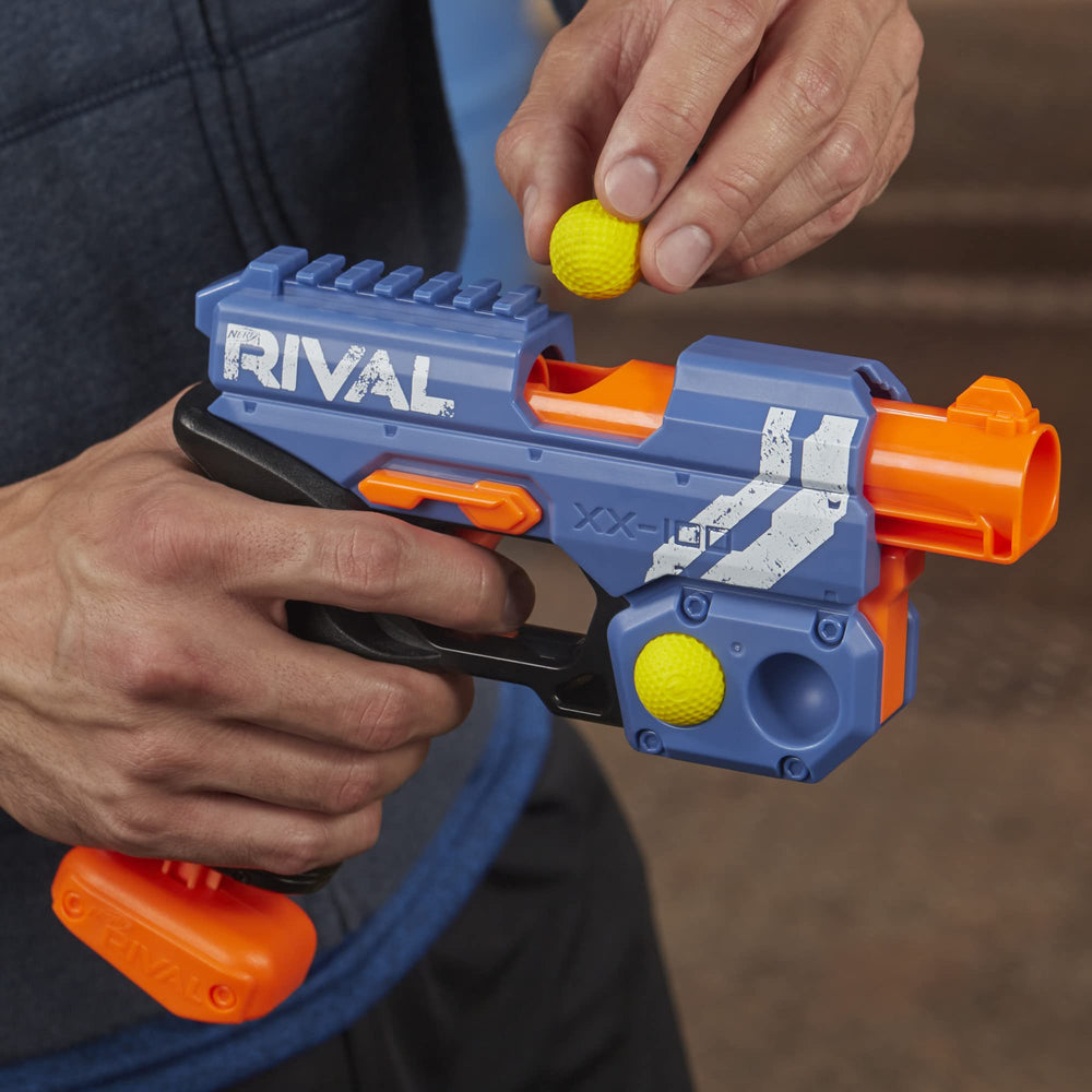 Nerf Rival Knockout XX-100 built-in round storage keeps rounds within reach.