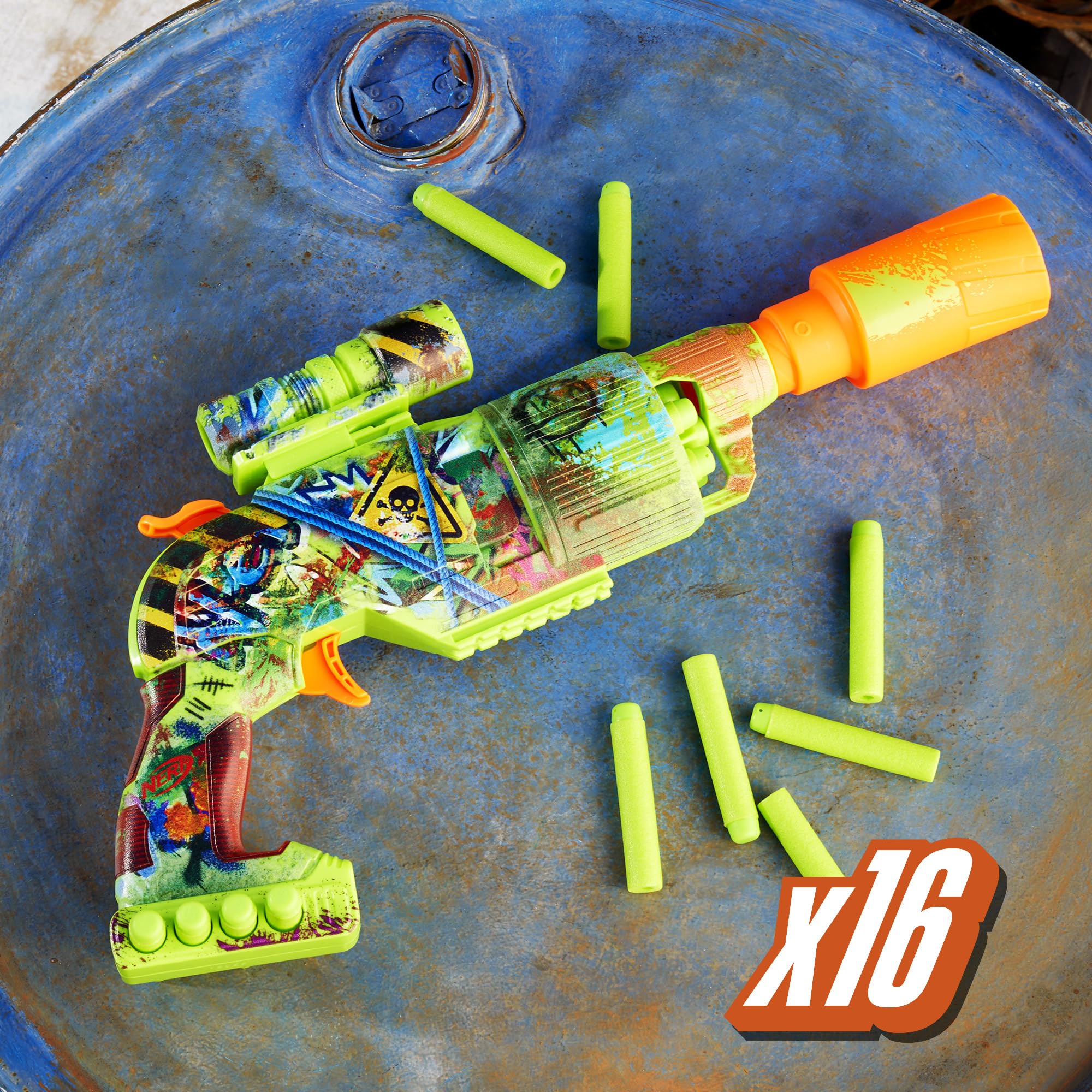 Nerf Zombie Driller removable scope helps aim during zombie battles.