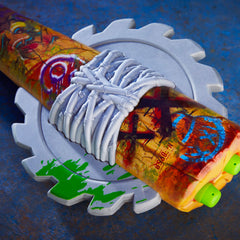 Nerf Zombie Strikeout includes 8 Nerf Elite darts for quick reloads during games.
