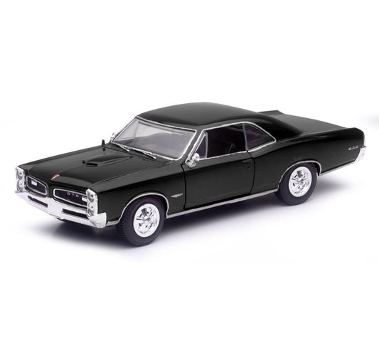 NewRay 1966 Pontiac GTO hard top diecast car with openable hood for display