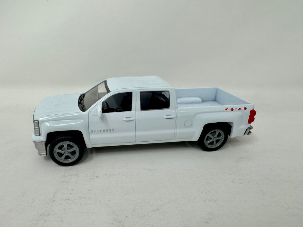 Close-up of die-cast finish and wheel detailing on the NewRay model.