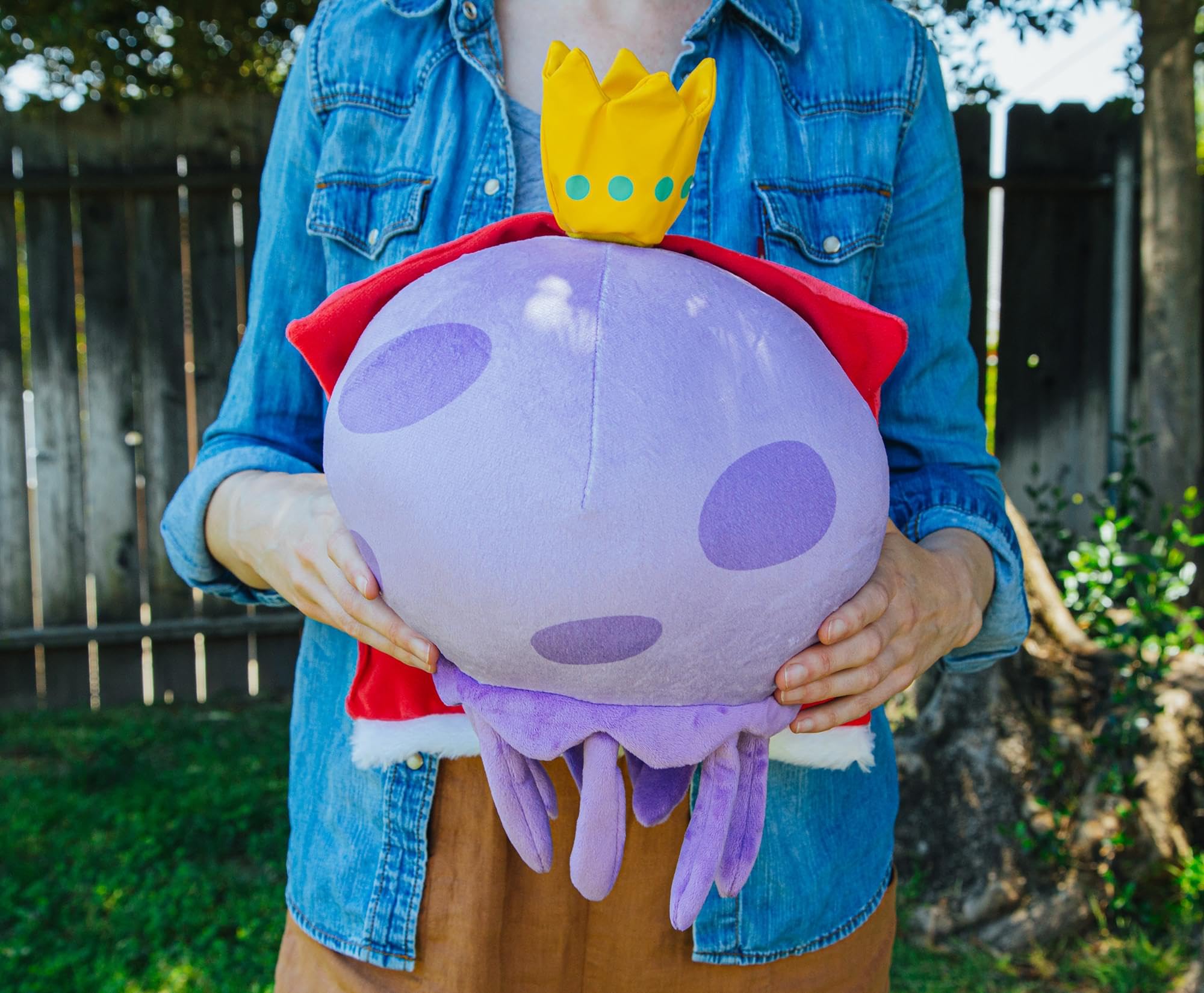 Nickelodeon SpongeBob King Jellyfish plush durable construction for long-lasting fun.