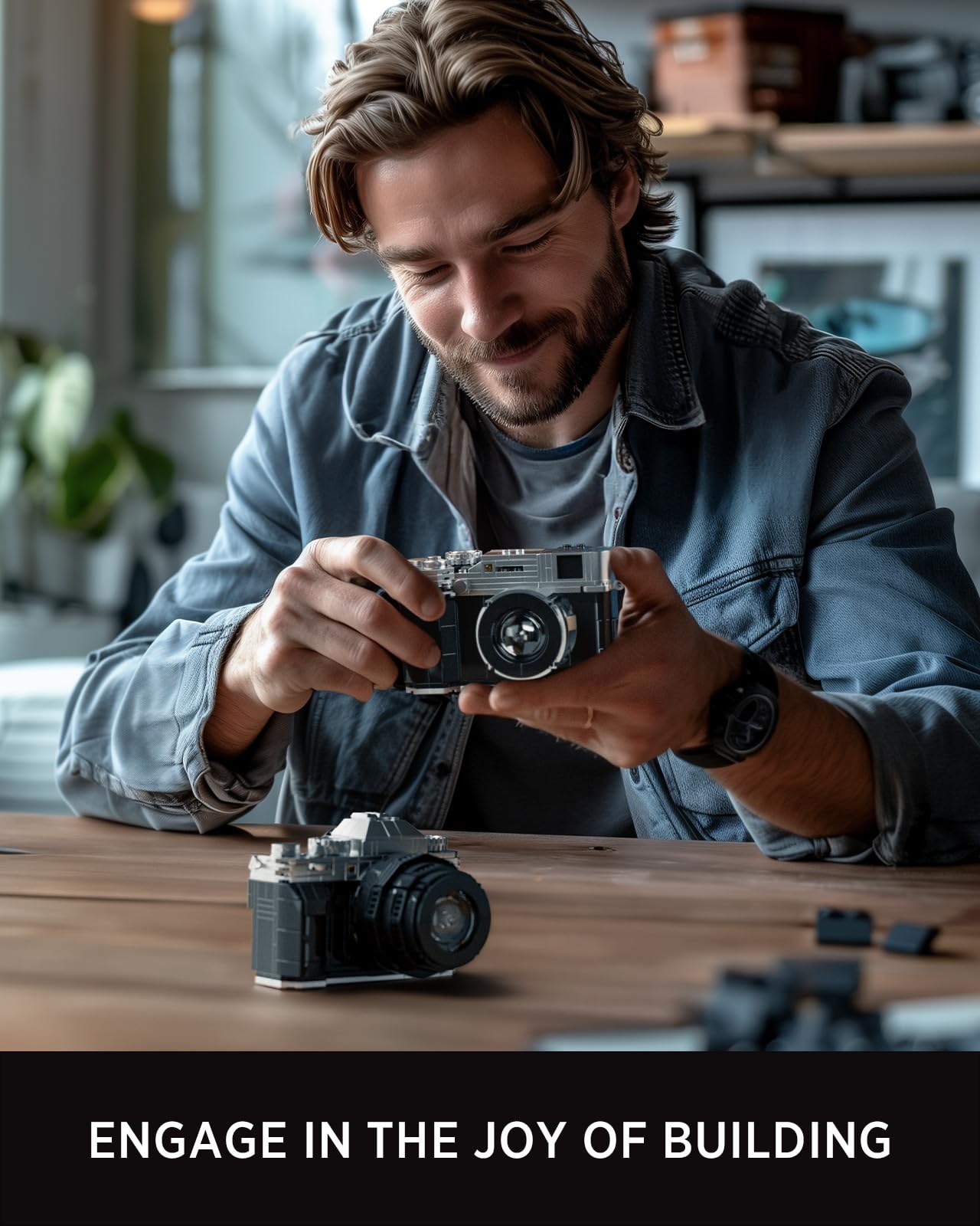 Two-model display by Nifeliz Cameras Building Set for desk storytelling