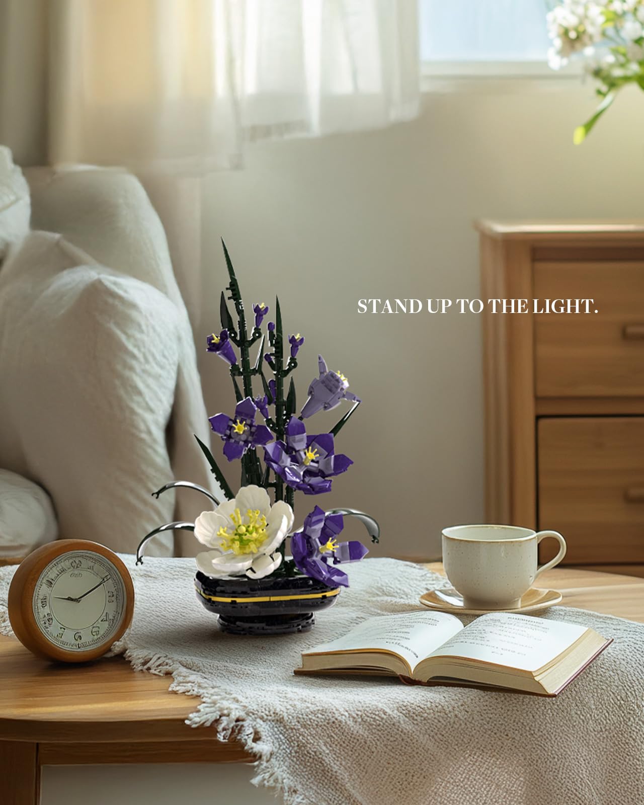 Nifeliz Gladiolus model shows vivid petals for vibrant decor.