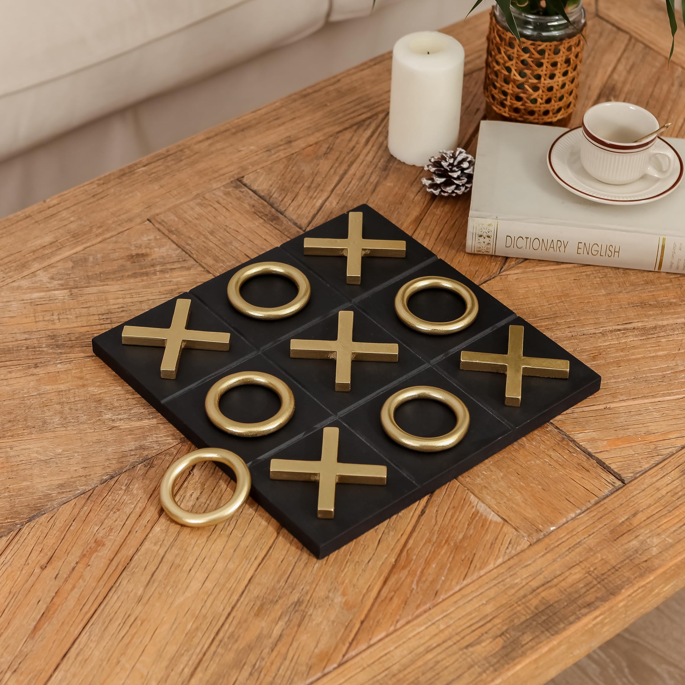NIKKY HOME 3D X and O pieces provide tactile play experience.