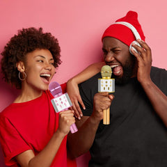 Niskite karaoke microphone connects via Bluetooth or cable for flexible setup