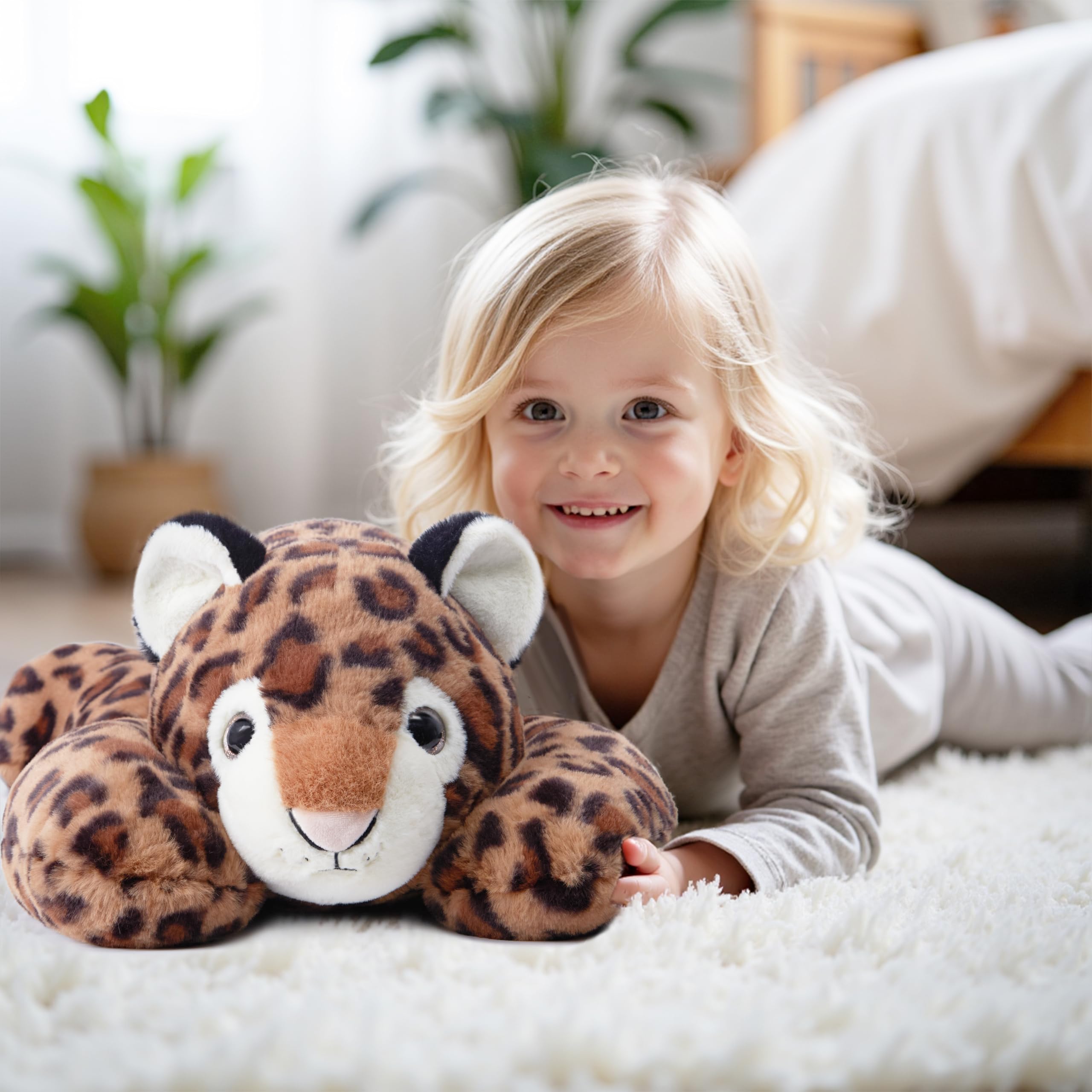 Close-up of Niuniu Daddy leopard weighted plush belly detailing weighted zones.