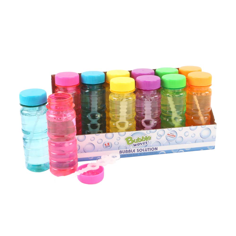 Novelinks Bubble Solution closeup shows safe formula ideal for skin-friendly play.