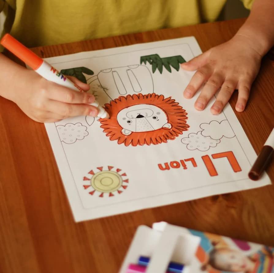 NuFun Activities safe non-toxic coloring materials suitable for ages 3 and up.