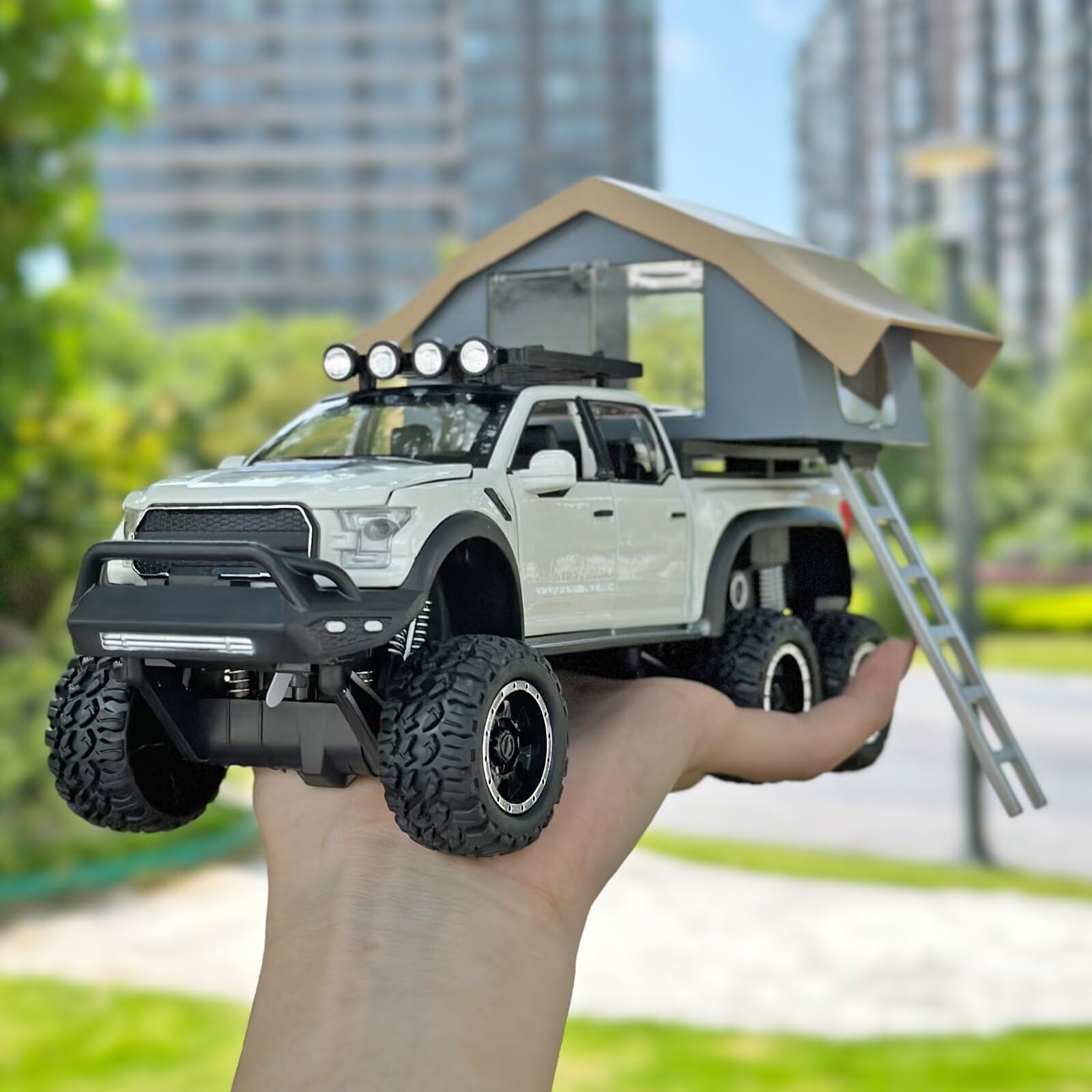 OANMYJJO F150 model suitable for collectors and display on a shelf.