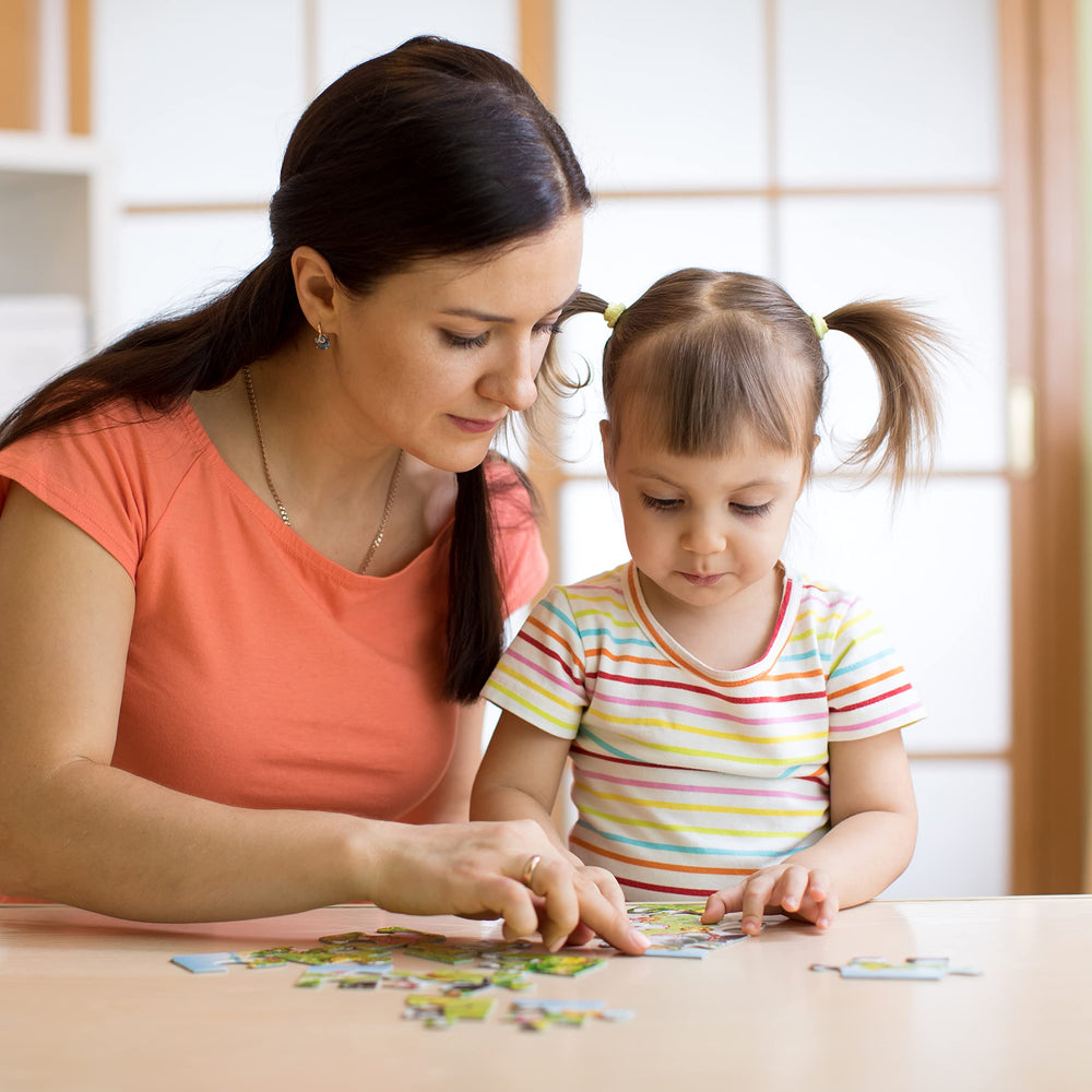 Rounded edges and non-toxic printing on Octeric wooden puzzles.