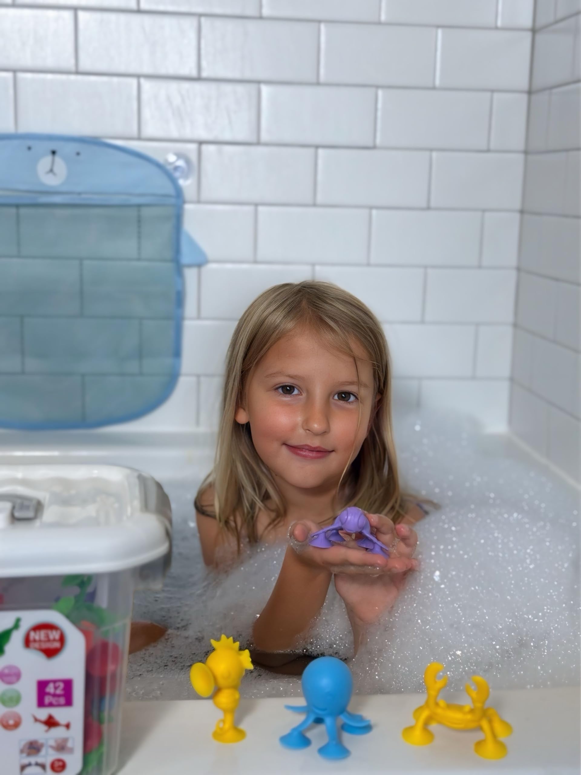 ODELA Genius Sucker Toys crab – strong suction sticks to tiles, tubs, and glass for hours.