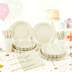 Oigco ivory napkins add soft contrast and easy cleanup at celebrations.