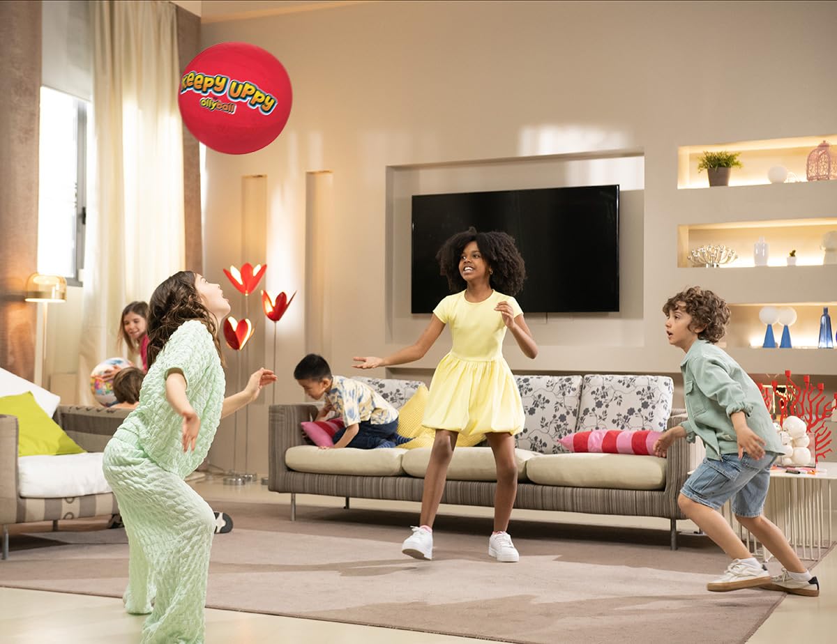 Ollyball Keepy Uppy supports 1–8 players for versatile indoor games