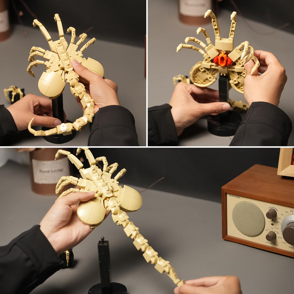 Onederbkk Lego-compatible Xenomorph Facehugger enables play with standard bricks.
