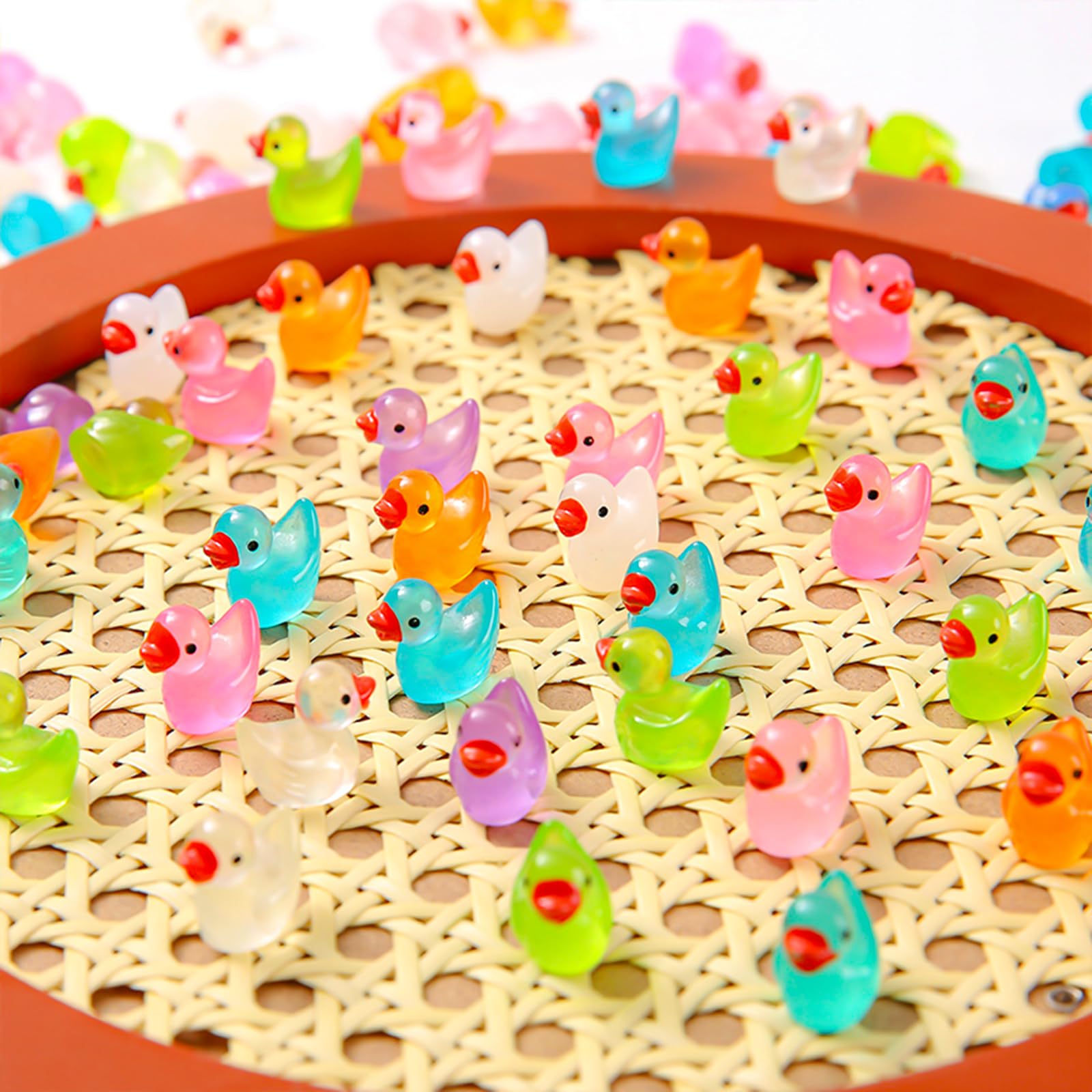 ONLYFU luminous mini resin duck in pink glow for party decorations