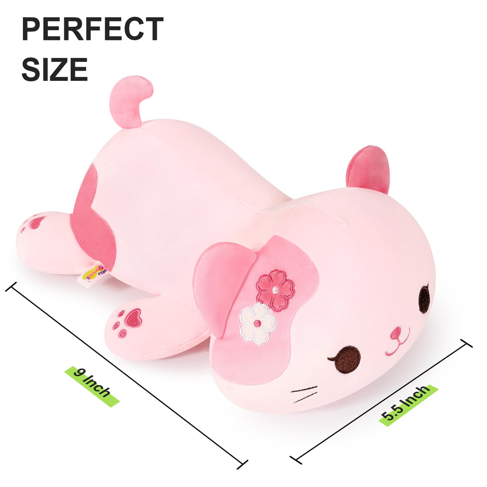 Onsoyours Sakura Cat close-up face highlights cute expression and durable stitching.