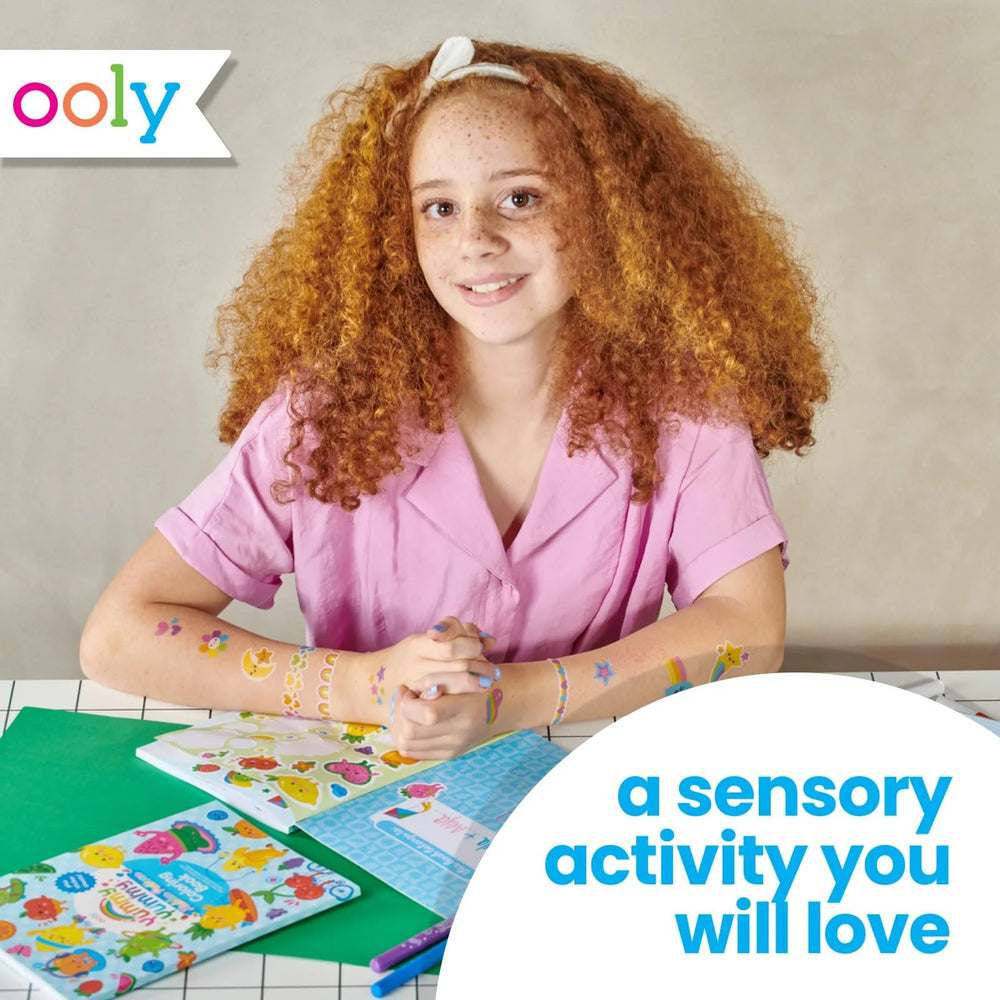 Ooly Yummy Yummy color-on-the-go kit for creative play.