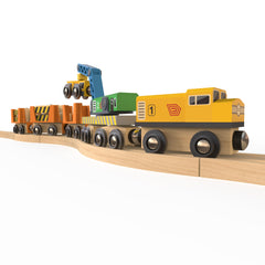Orbrium special track pieces expand layouts with straight and connector sections.
