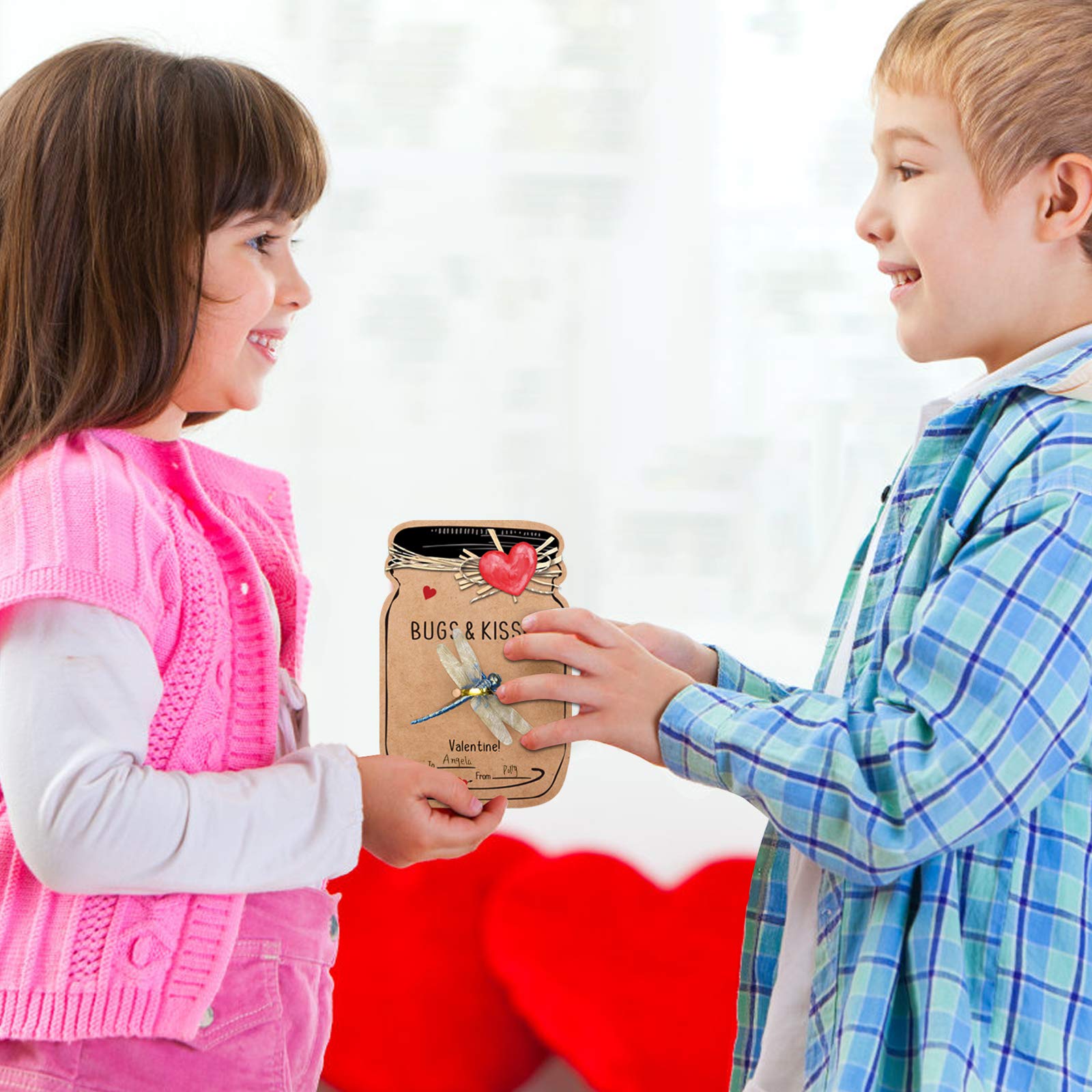 Valentine party favors from Oriental Cherry for kids.