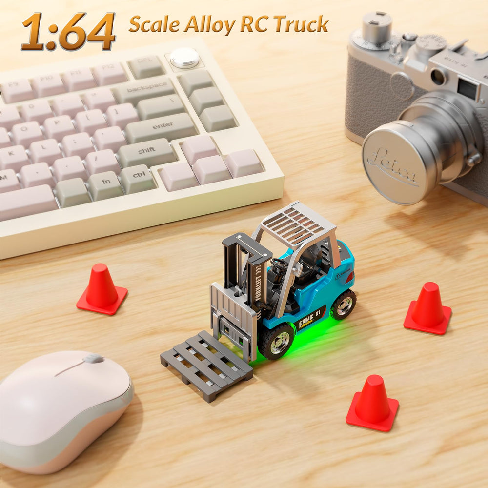 OSIMILY app-controlled forklift showcases smooth Bluetooth control for precise fun.