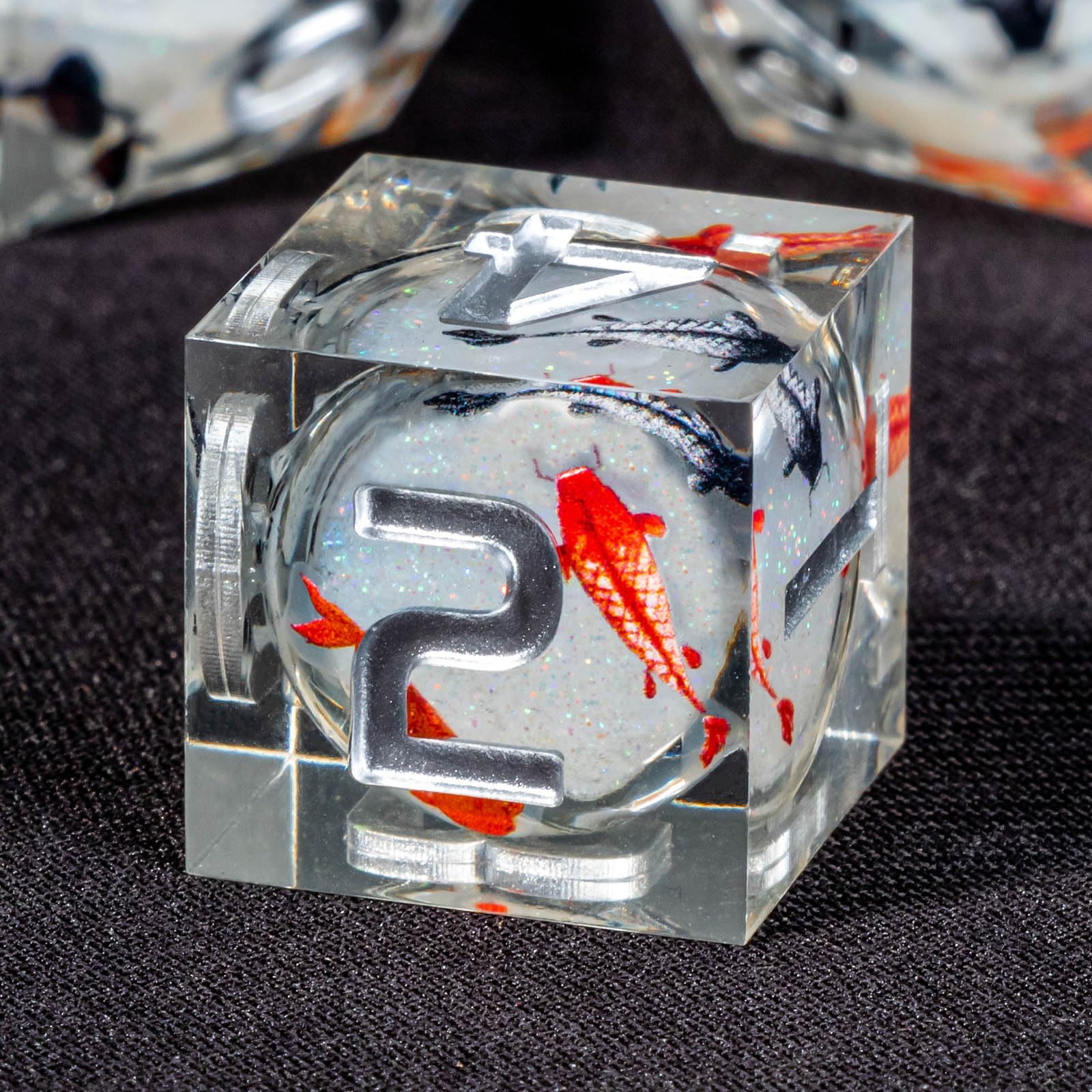 OUKELANWO dice tin with foam insert protecting each die and elevating gifting