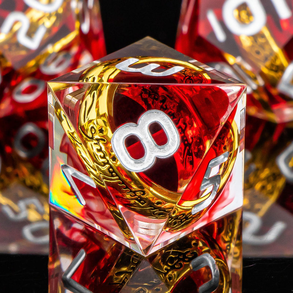 OUKELANWO DND dice in tin with foam insert protecting during travel.