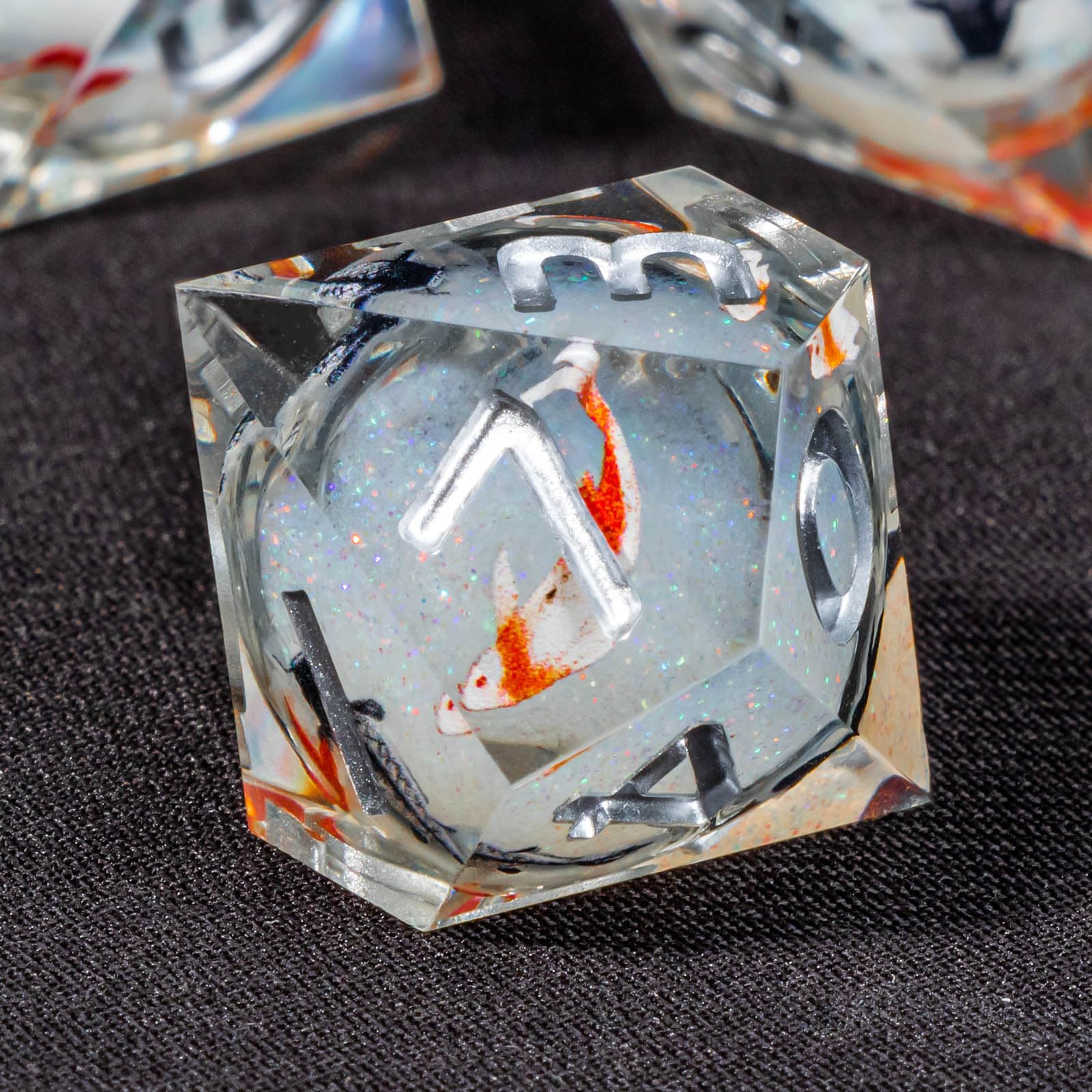 OUKELANWO gift-ready dice set ideal for players and collectors