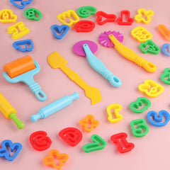 Oun Nana colorfully designed tools encourage collaborative, imaginative dough sessions.